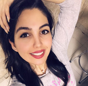 Meet your Posher, Neda